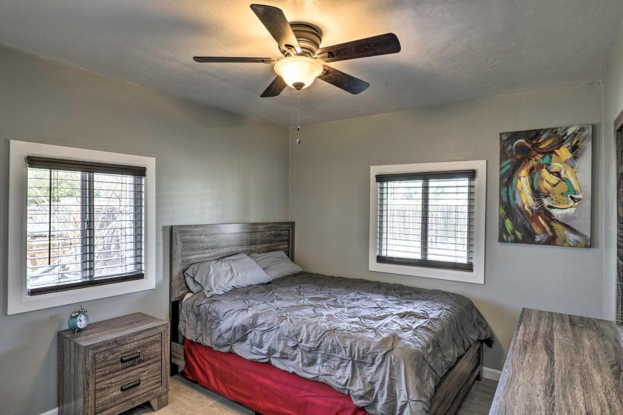 Bright Tucson Home With Patio - 2 Mi To U Of A! Exterior photo